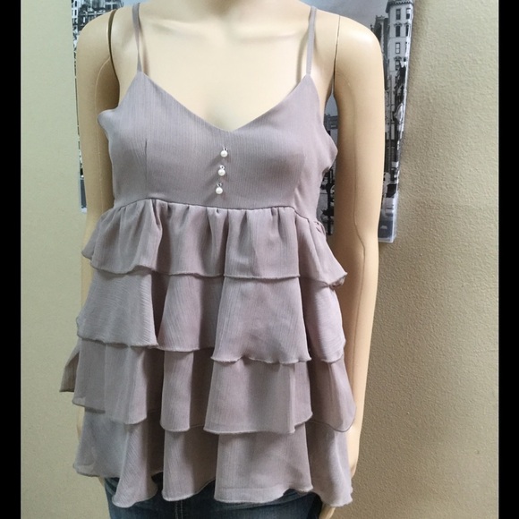 Foreign Exchange Raffle Top - Picture 1 of 4